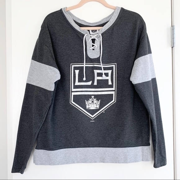 la kings lace up jersey